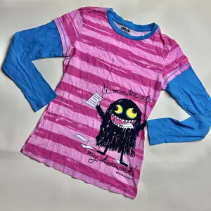 David and Goliath Top