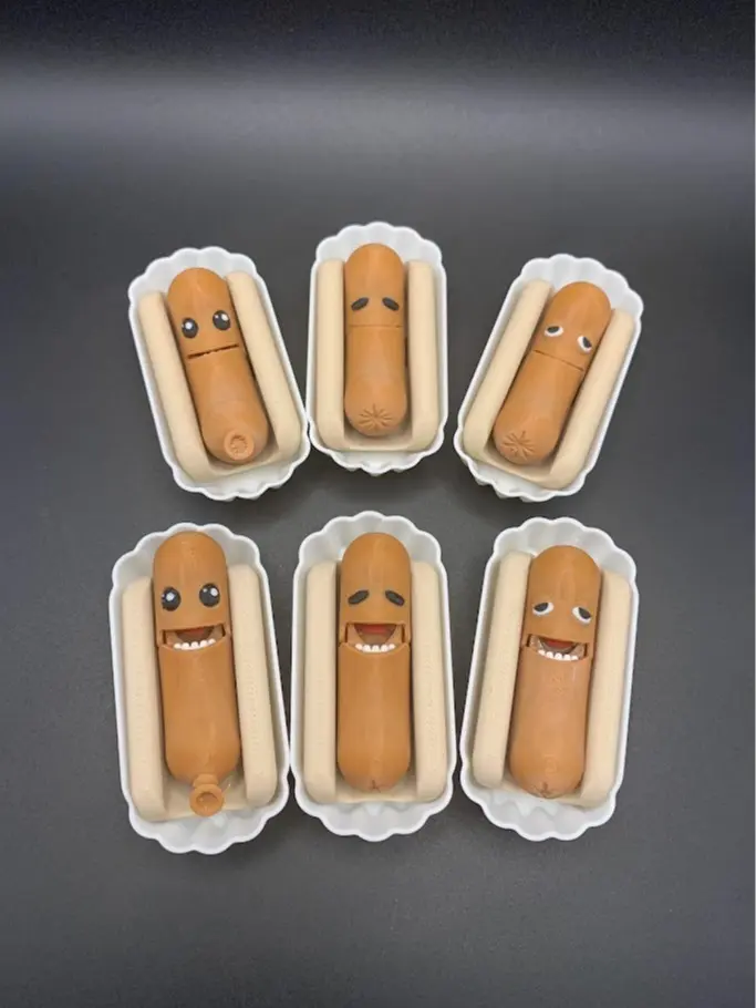 Tickle Hotdogs Magnetic 3D Printed Articulating Hotdog Keychain With Bun And Wrapper Funny Fidget Toy Gag Gift Foodie Fun For Hotdog Lovers