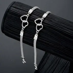 [Limited time event] Fashionable and versatile creative and simple women's interlocking love bracelet and anklet set two-piece gift versatile and fashionable design