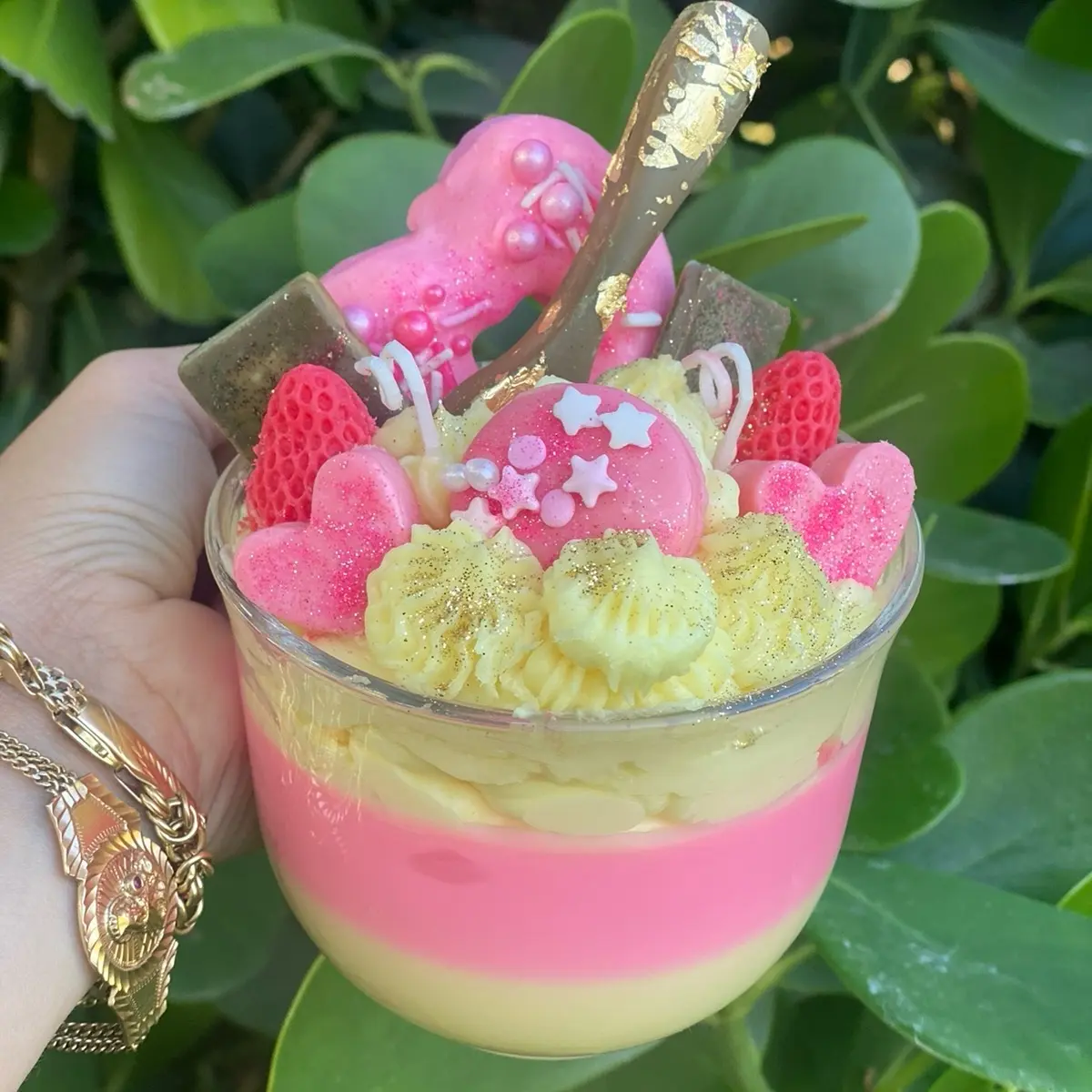 Candle dessert