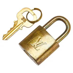 Pre-owned Louis Vuitton Zinc Alloy Small Leather Goods Cadena Padlock Set