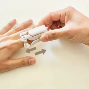 Portable Finger Massager, Home Finger Roller-Compact and Portable, Relieves and Stress. Easy to Store, Suitable for Hands, Palms, and Wrists.