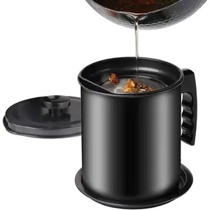 Bacon Grease Container with Fine Mesh Strainer, 1.3 L Almost 6 Full Cups Iron Cooking Oil Can with Removable Coaster Tray for Kitchen Fat Storage Black