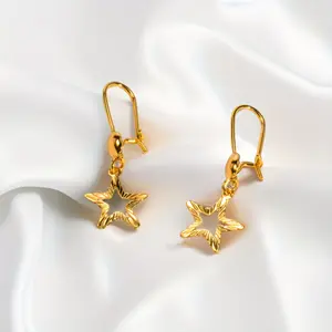 A Pair of Charming And Delicate Star-Shaped Earrings, Suitable for Women - Hypoallergenic, Featuring 24K Gold-Plated Pendants, Perfect for Everyday Wear And Parties, Ideal for Ramadan Festival Additions - Suitable for Year-Round Use