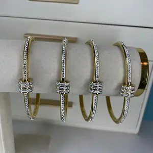 Luxurious Diamond-Studded Gold Bangle – Elegant, Sparkling, and Timeless