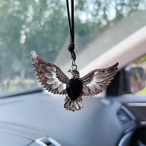 Creative Rhinestone Eagle Car Ornament, Fashionable Rearview Mirror Decoration, Elegant Animal Interior Hanging Gift