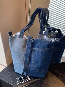 Niche design simple, old-fashioned denim classic shoulder messenger bag, fashionable versatile shoulder bag, retro and versatile imitation denim button messenger bag, suitable for daily commuting, shopping, etc., Denim Crossbody Bags