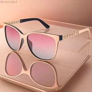 Women's Square Frame Sunglasses - Trendy Ombre Lens, Fashionable Frames, UV400 Protection, Lightweight Durable, Stylish Casual Eyewear for Outdoor Activities, Travel, Fashionable Frames Sunglasses