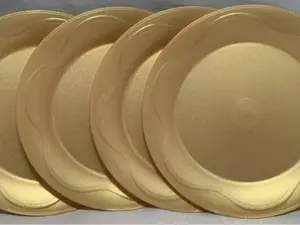 Tupperware Open House Collection Dessert Plates (set of 4)
