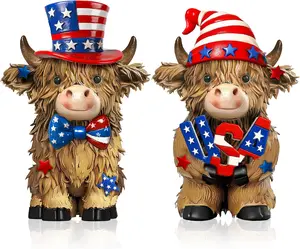 4th of July Highland Cow Figures Gift 3D Highland Scottish Cow Statue Decor Ornaments Independence Day Gift for Men Women Cow Boy, Independence Day Gift, USA Farmer Cattle Lovers, Patriotic Freedom Theme, 250th Anniversary Gift