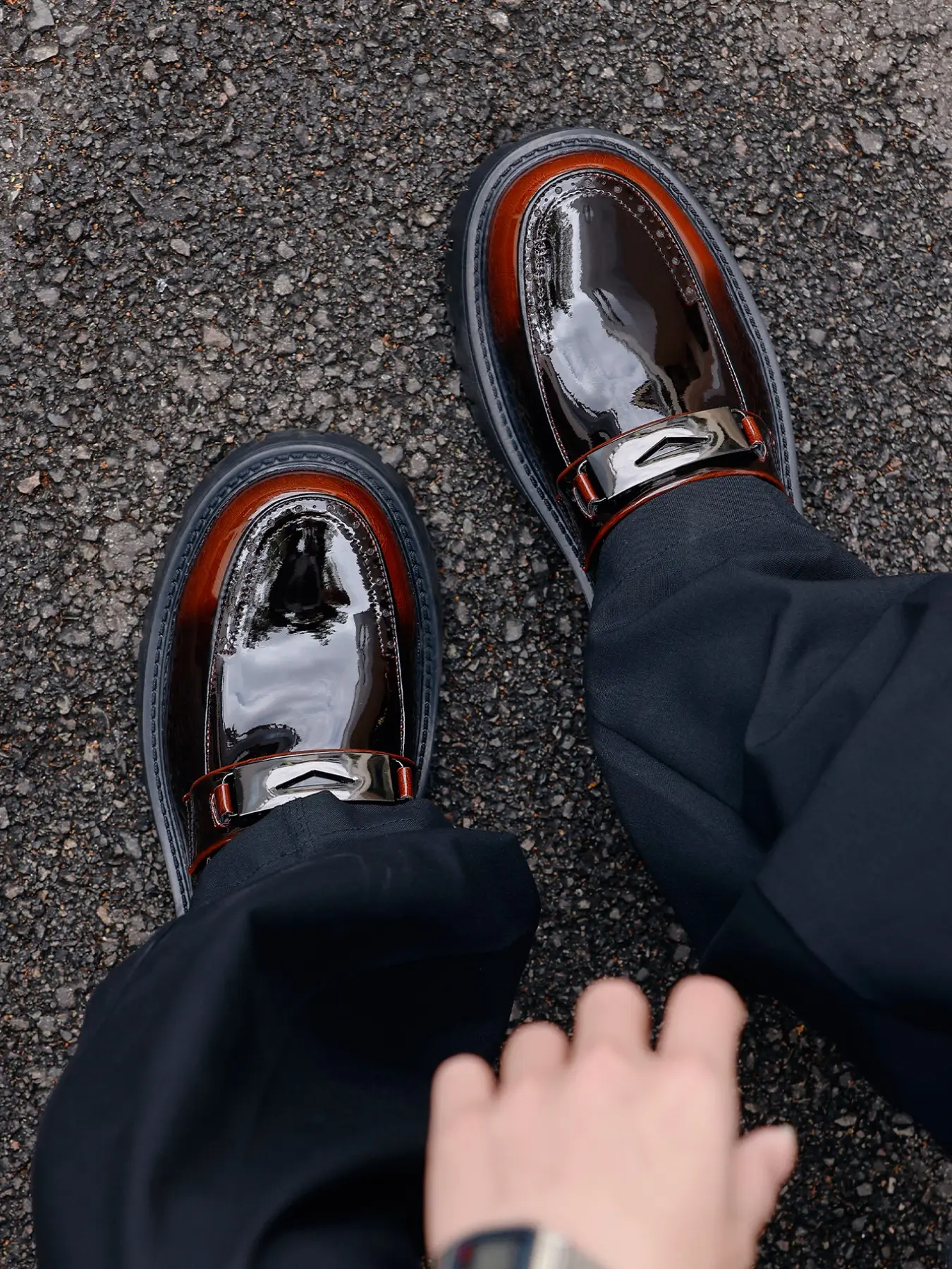 Men's Vintage Gradient Color Fashionable Loafers, Color Block Shoes, Thick Sole, Metal Buckle Decoration, Anti-Slip Breathable Business Office Shoes, Spring & Fall, Vintage Style Shoes
