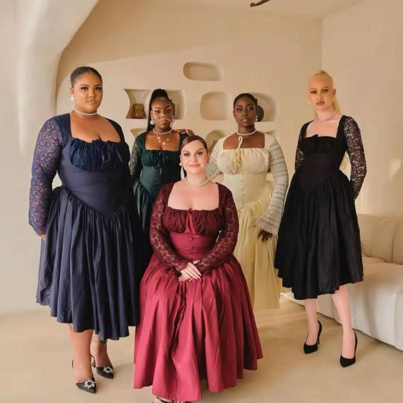 Lace Women's Cinderella's Corset Dress - Formal Wedding or Birthday Party Outfit in Burgundy - Womenswear dressy