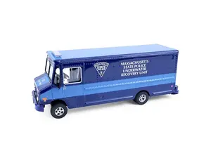 2019 Step Van - Massachusetts State Police Underwater Recovery Unit (H.D. Trucks Series 26) Diecast 1:64 Scale Model - Greenlight 33260C