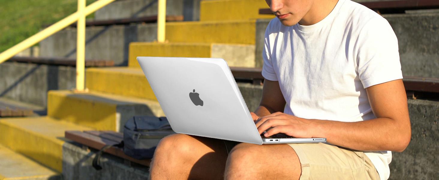 MOSISO Cover Compatible with MacBook Neo Case 13 inch 2026 Release Model A3404 with A18 Pro Chip, Scratch-Resistant Ultra-Thin Protective Hard Shell Case, Crystal Clear