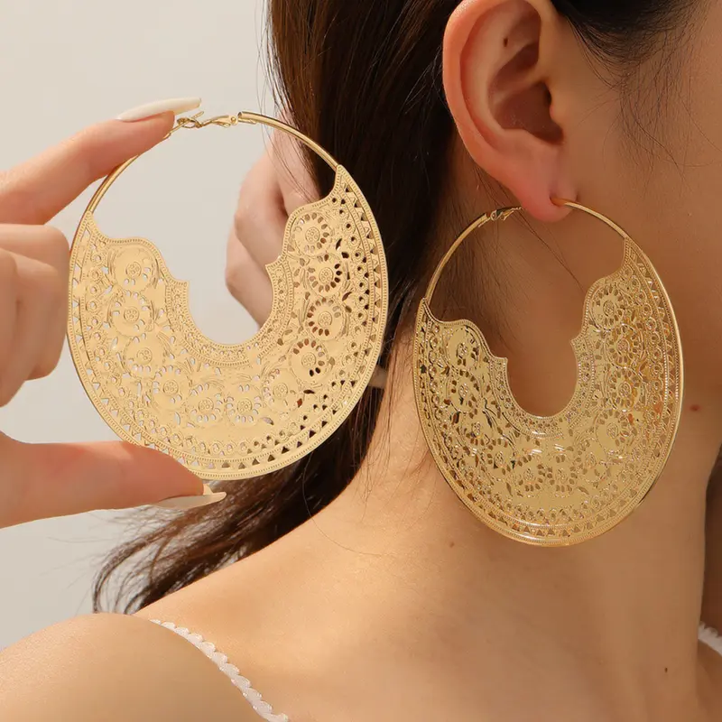 Boho Chic C-Shaped Earrings for Women, High Quality Earrings, Vintage Hollow Out Design, Ethnic Style Jewelry Gift Idea, Unique Statement Accessory