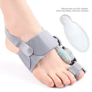 Unisex Adjustable Hallux Valgus Braces, Rotatable Toe Separator Straightener for Pedicure (Manicure & Pedicure Tool for Nail Care)