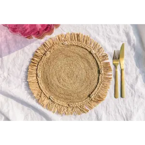 Round Raffia Placemat with Fringe Edge