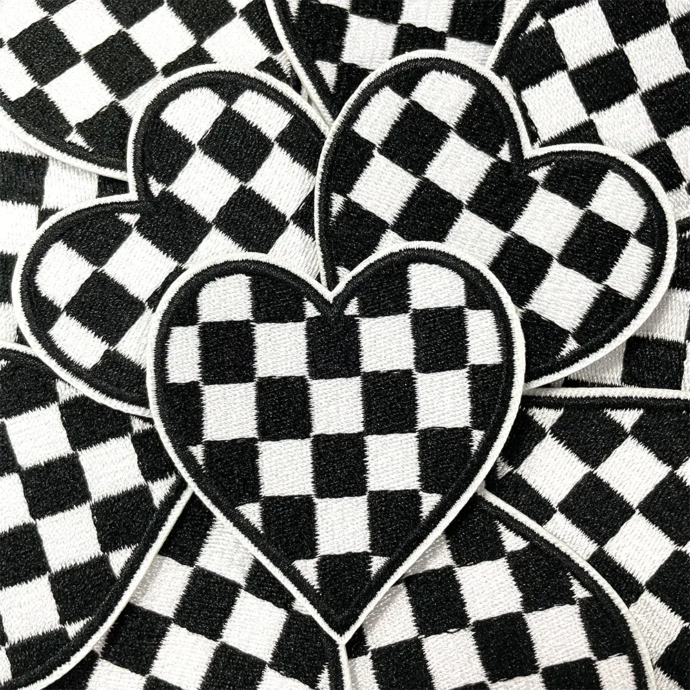 12Pcs Heart-Embroidered Iron-On Small Patches with Adhesive Backing, Checkerboard Fashion Motifs, Embroidered Patch Trim & Embellishments for DIY Clothes, Jackets, Embroidered Patches