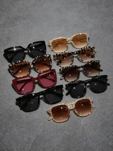 9 Pairs Women's Sunglasses Set, Large Frame Square Framed Sunglasses Mixed Colors, Uv400 Protection, Minimalist Luxury Style, Ideal for Daily Commute, Street Photography, Vacations, Music Festivals