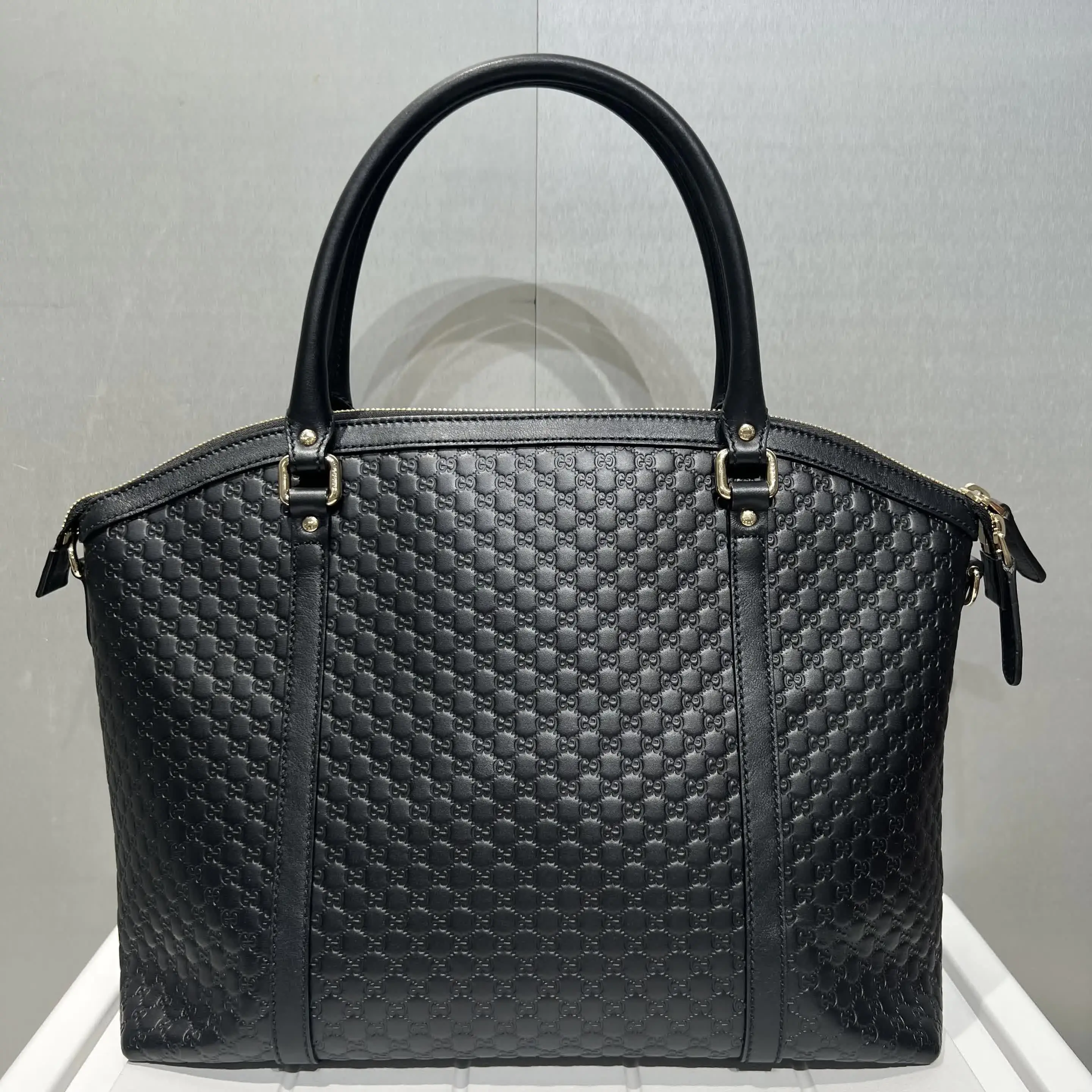 Pre-owned GUCCI leather Shoulder Bags Black Microguccissima Margaux Shoulder Bag 37129530