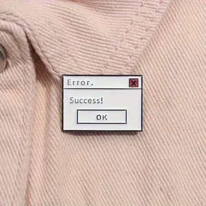 1/2pcs Minimalist Style Funny Computer Error Message Enamel Pin, "Success" Text Pop-Up Brooch, Metal Badge, Creative Accessory, Novelty Jewelry Gift