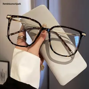 Unisex Y2K Retro Vintage Aesthetic Glasses – Mixed Square & Small Oval Tortoise Shell Frame, Lightweight TR & Zinc Alloy, Decorative Lenses & UV400, for Work, Study, Travel & All-Season Casual Outdoor Wear