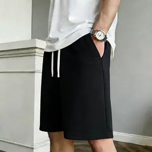 Men's summer knit shorts, stylish and casual. Comfortable to wear.