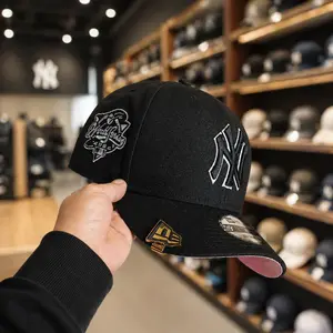 New Era Black 9FORTY Snapback Cap – Premium Fitted Adjustable Baseball Hat, Pink Undervisor Limited Edition 2026, Urban Streetwear Luxury Gorra, Unisex Fashion Cap for Men & Women, TikTok Trend Style Essential