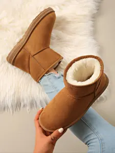 Women's Winter Snow Boots, Vintage Fashion Warm Short Booties, Versatile Casual Footwear, Stylish Women's Shoes for Cold Weather, Fluffy Snow Boots