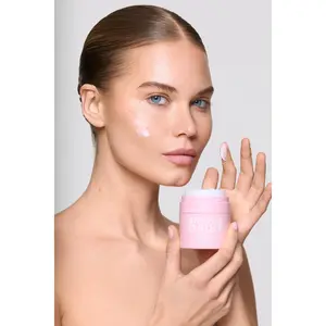 Soft as a Petal Hydrating Dream Cream