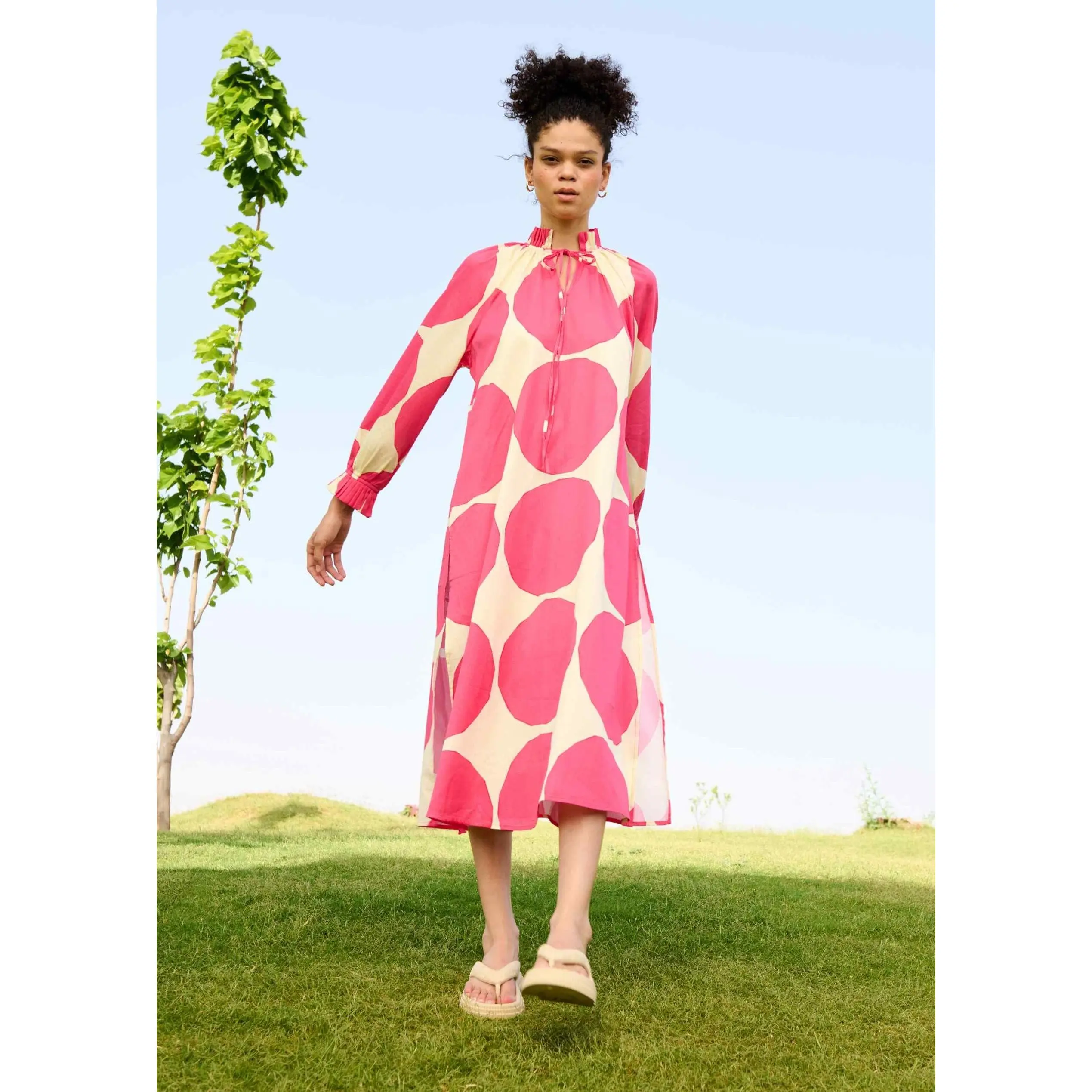 Polka pink daisy dress