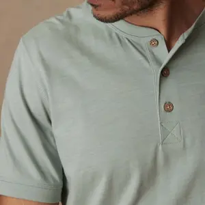 Short Sleeve Melange Henley in Sea Mist Heather