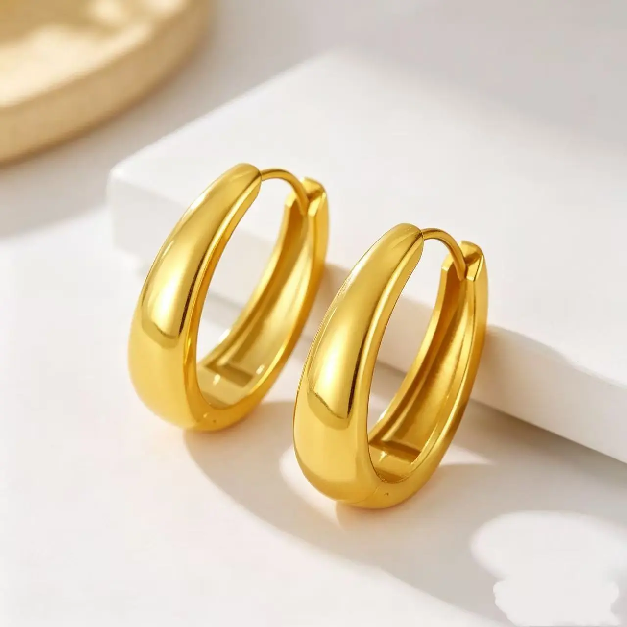 Thick Oval Tube Earrings | Lightweight, Hypoallergenic Open Hoop Earrings For Women,Lightweight Trendy Accessories,Luxury, Versatile for Daily & Commute Wear,fashionable round hoop earring