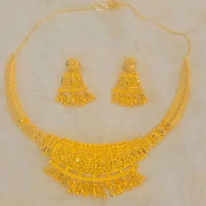 Gold Plated Short Necklace Set with Intricate Design and Matching Earrings for Elegant Looks