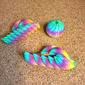 Twisted Fidget Ball