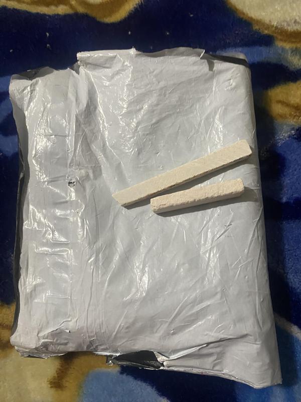 Slate Pencils White Color Chalk 4-8 Mm Thick (250 Grams)