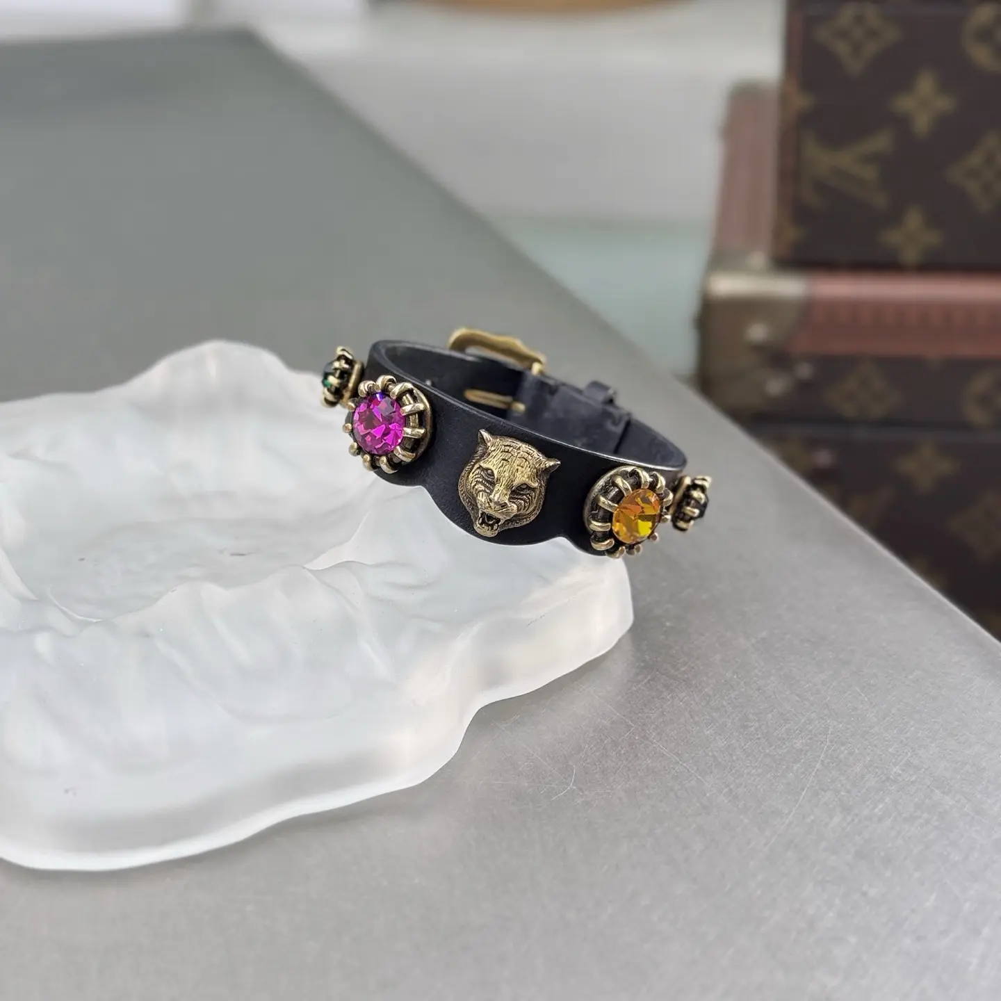 Pre-owned Gucci Bangal Tiger Head Bracelet