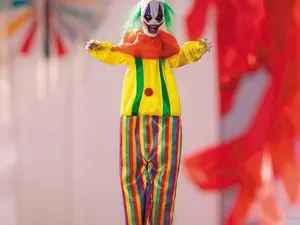 Hanging Clown - 19 3/4 In - Bright Colors Halloween Decoration
