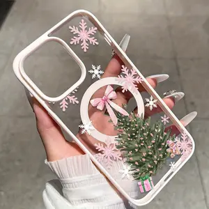 This Christmas tree snowflake ultra-transparent magnetic round soft case phone case is compatible with iPhone 17/16/15/14/13/12/11/X/XS/XS Max and is a perfect holiday gift for friends and family or a treat for yourself.