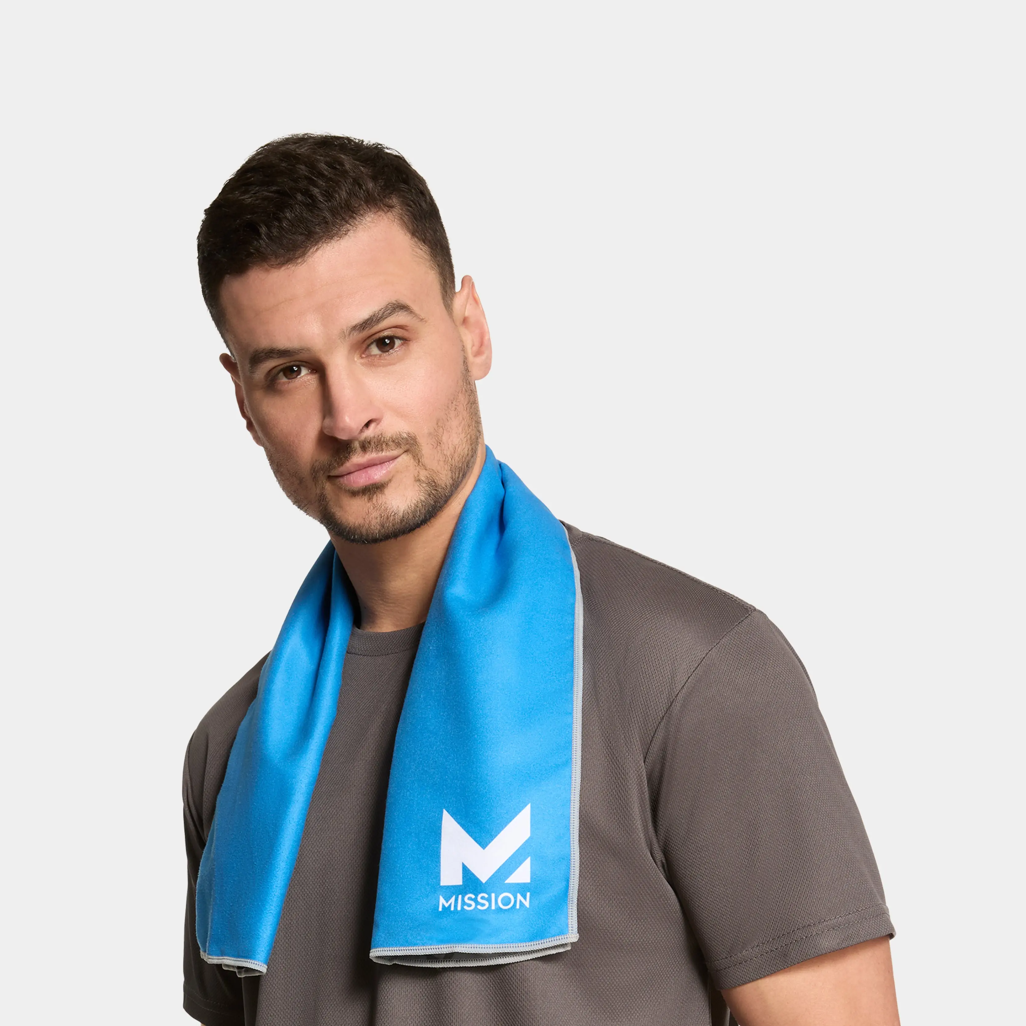 Mission Original Cooling Towel - Lightweight Breathable Fabric for Instant Cooling Up to 30° Below Body Temperature - Machine Washable & Odor-Free