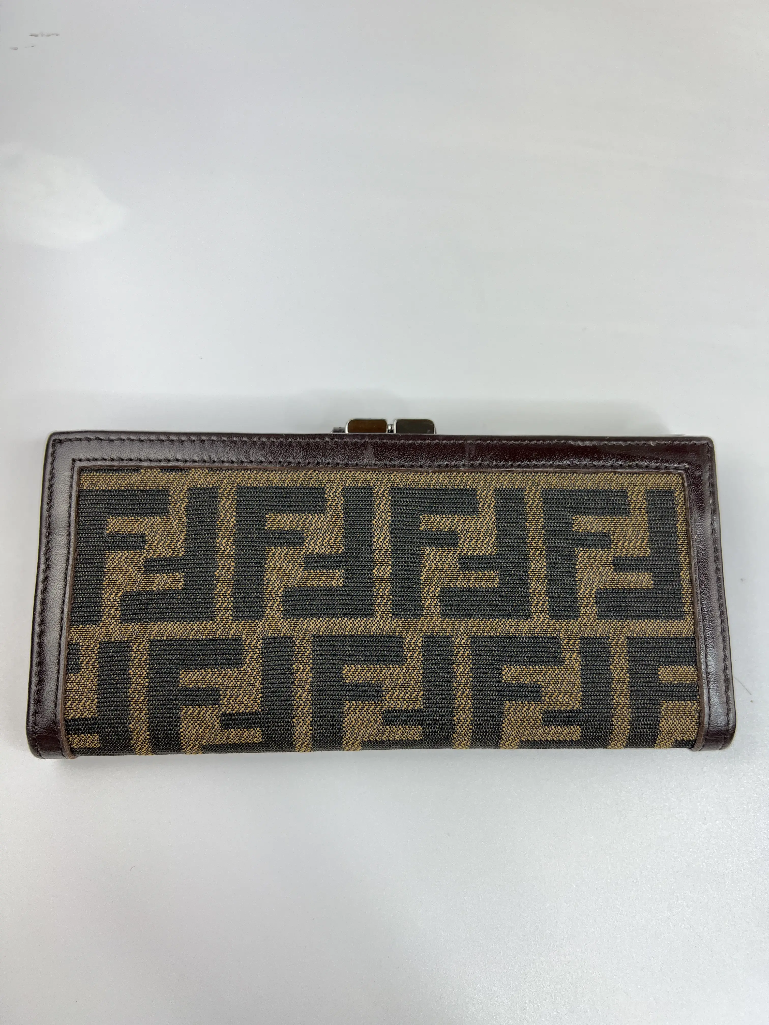 Pre-owned FENDI canvas and leather Small Leather Goods Long Wallet Zucca Print
