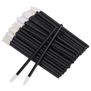 100 Pcs Disposable Lip Gloss Applicators – Lint-Free Lip Brush Wands, Soft Doe Foot Makeup Applicator for Lipstick, Eyelash Extensions & Beauty Use