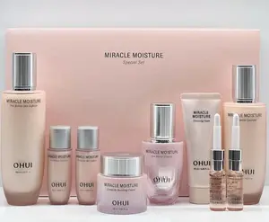 OHUI Miracle Moisture 9Pcs Special Set- A superior moisturizing formula that visibly improves skin's texture