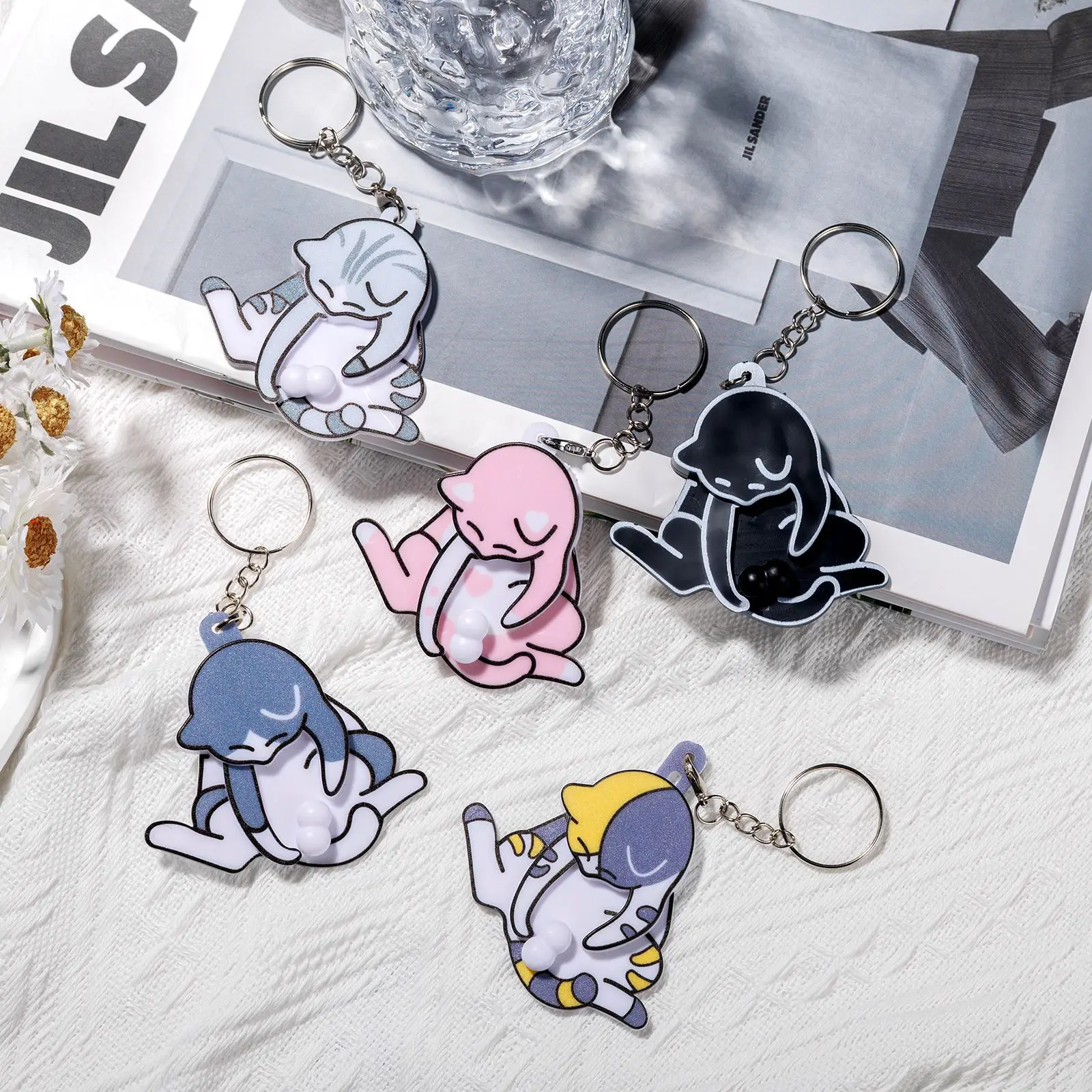 Cute Playful Cartoon Mischievous Cat Rotating Charm Keychain Pendant - Acrylic Body, Smooth Edges, Car Interior Decoration, Daily Use Bags Accessory