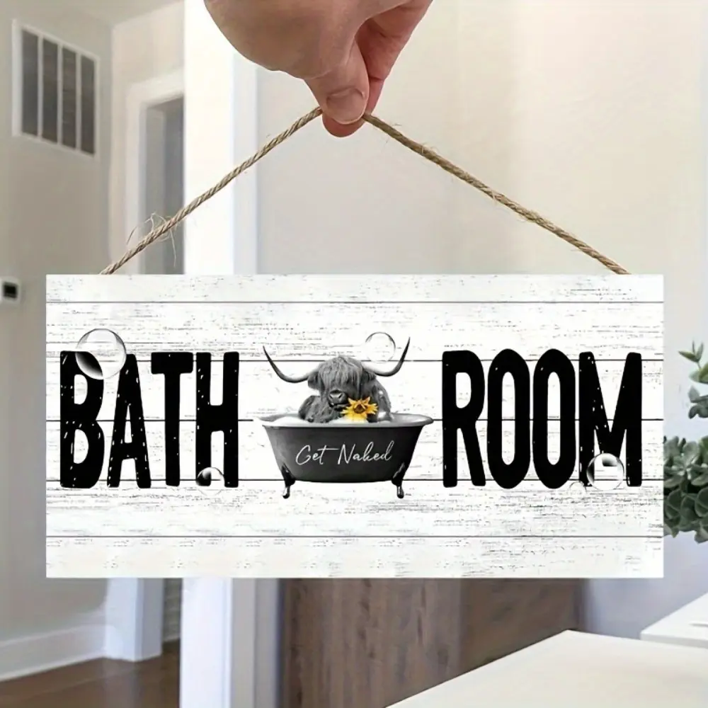 Highland Cow Bathroom Wooden Hanging Sign, Farmhouse Bath Room Door Plaque, Rustic Bathroom Wall Decor, Housewarming Gift for Farm Lovers, Birthday Christmas Present