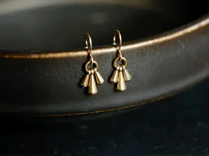 Golden Drops Earrings. 14K Gold Filled and Solid Bronze Earrings. Minimalist Gold Teardrop Earrings. Triple drops. Perfect Gold Earrings.