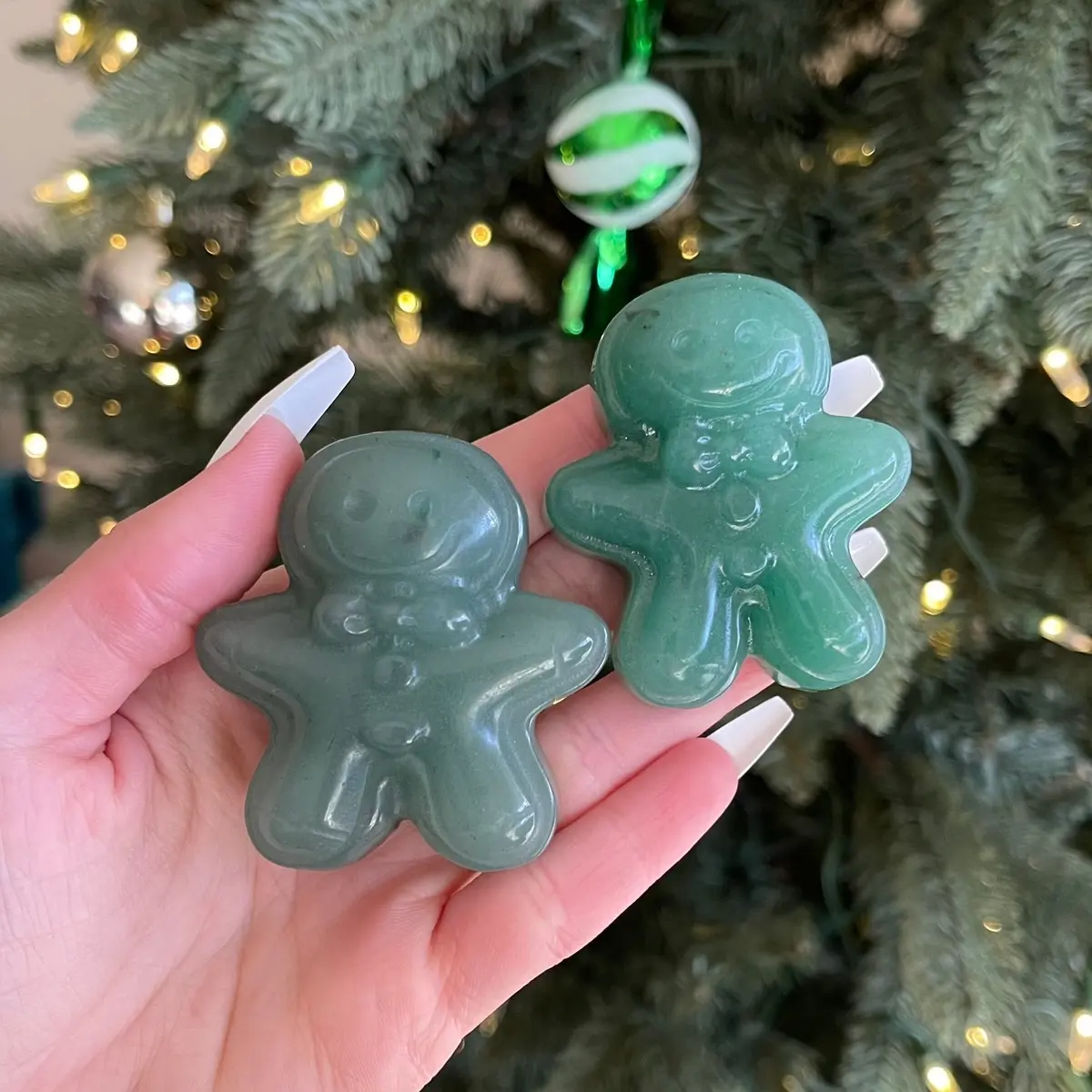 Green Aventurine Crystal Gingerbread Carving (1)