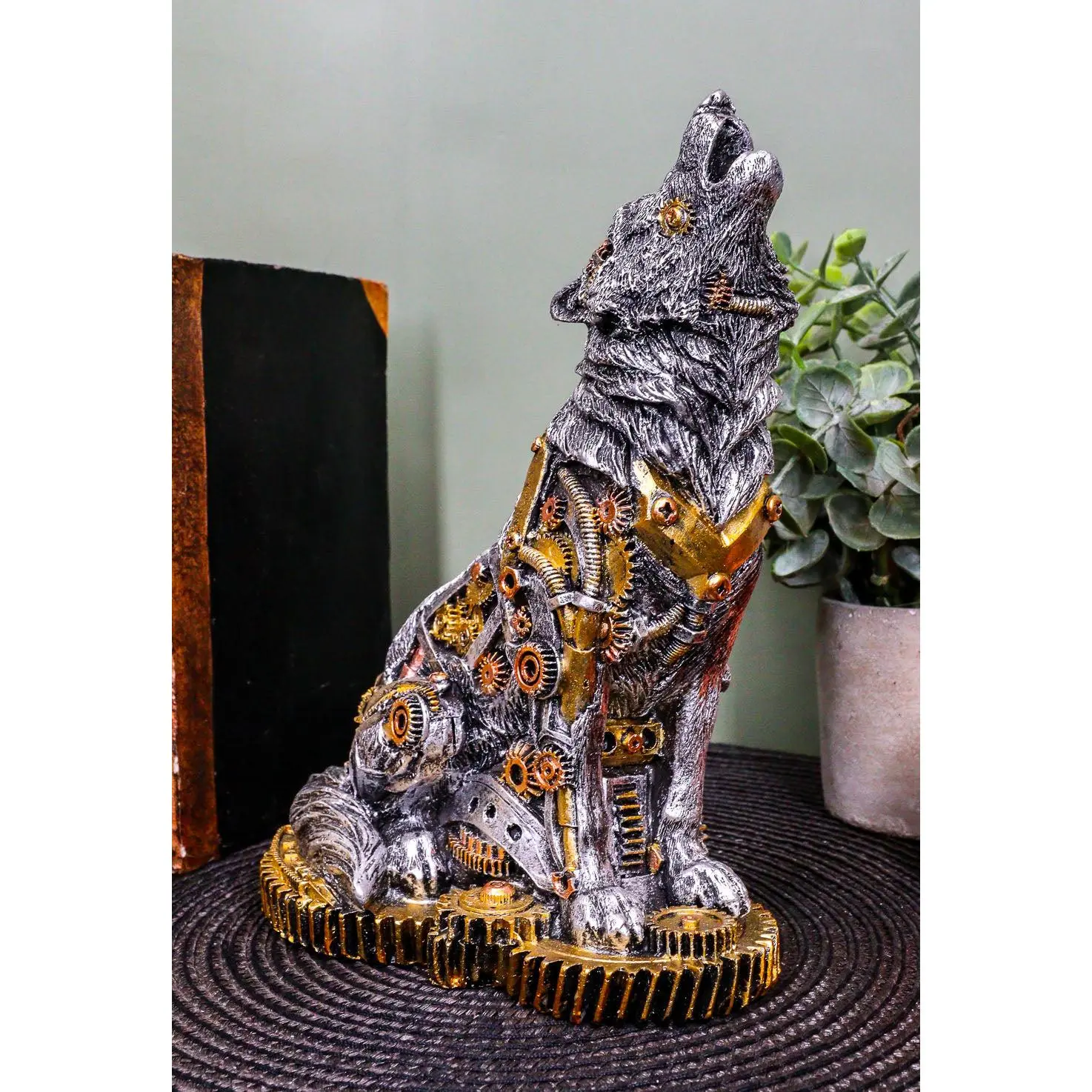 Ebros Steampunk Silver Alpha Wolf Howling Resin Statue - 7.5" Tall, 5.5" Long, 3.75" Deep, 12 oz Gears Base Figurine, Home Decor Gift, 12 Ounces, Tone May Vary