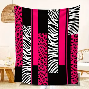 Pink Leopard Print Plush Blanket, Air Conditioning Blanket Hunting Leopard Pink White Black Flannel Fleece Blanket, Animal Print Four Seasons Bedspread Breathable Geometric Room Decor summervibes