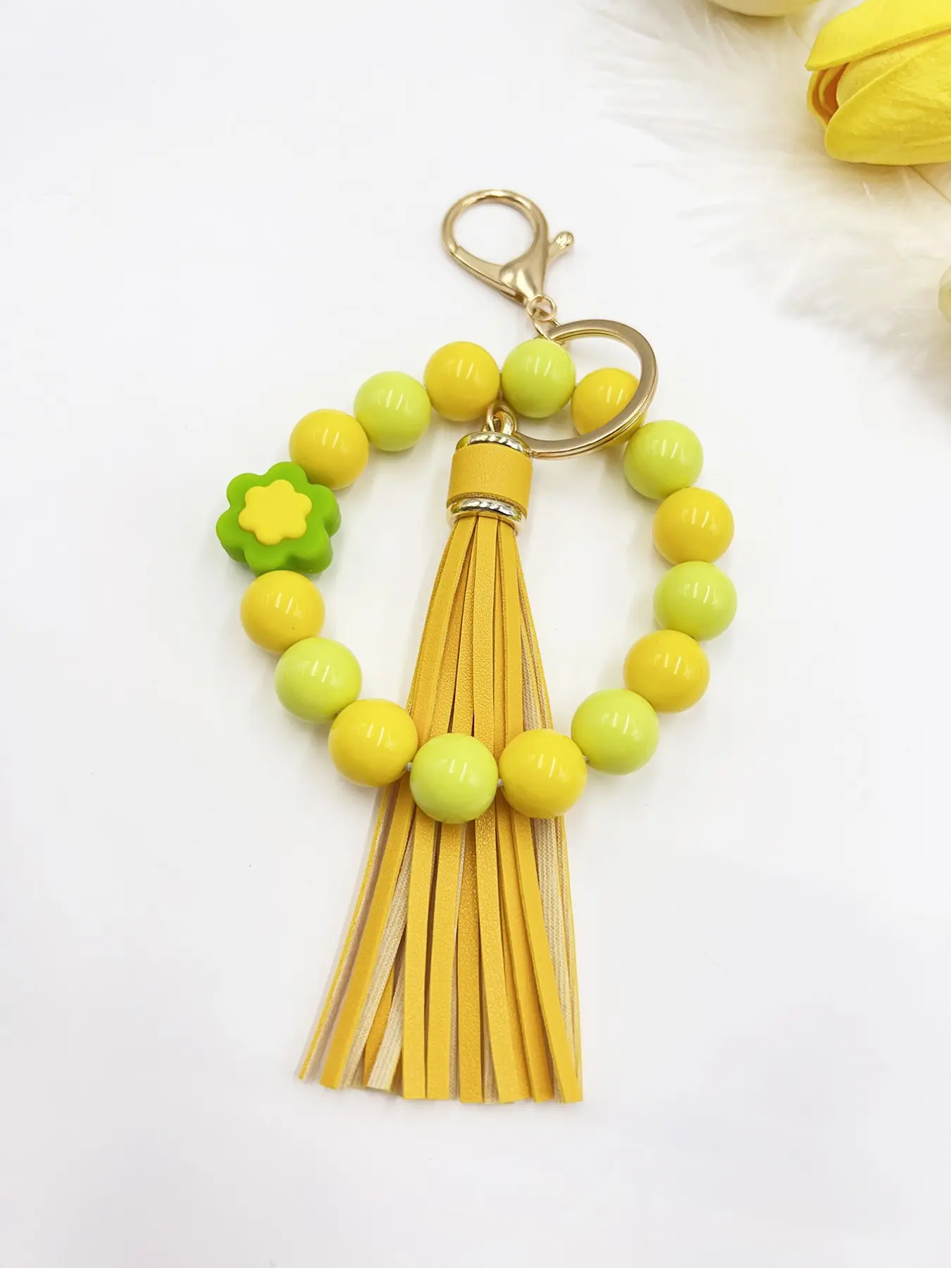 Creative Flower Silicone Bead Keychain, Fringe Pendant, Fashion Accessory, Elegant Key Ring, Daily Versatile Item, Floral Pattern Keychain